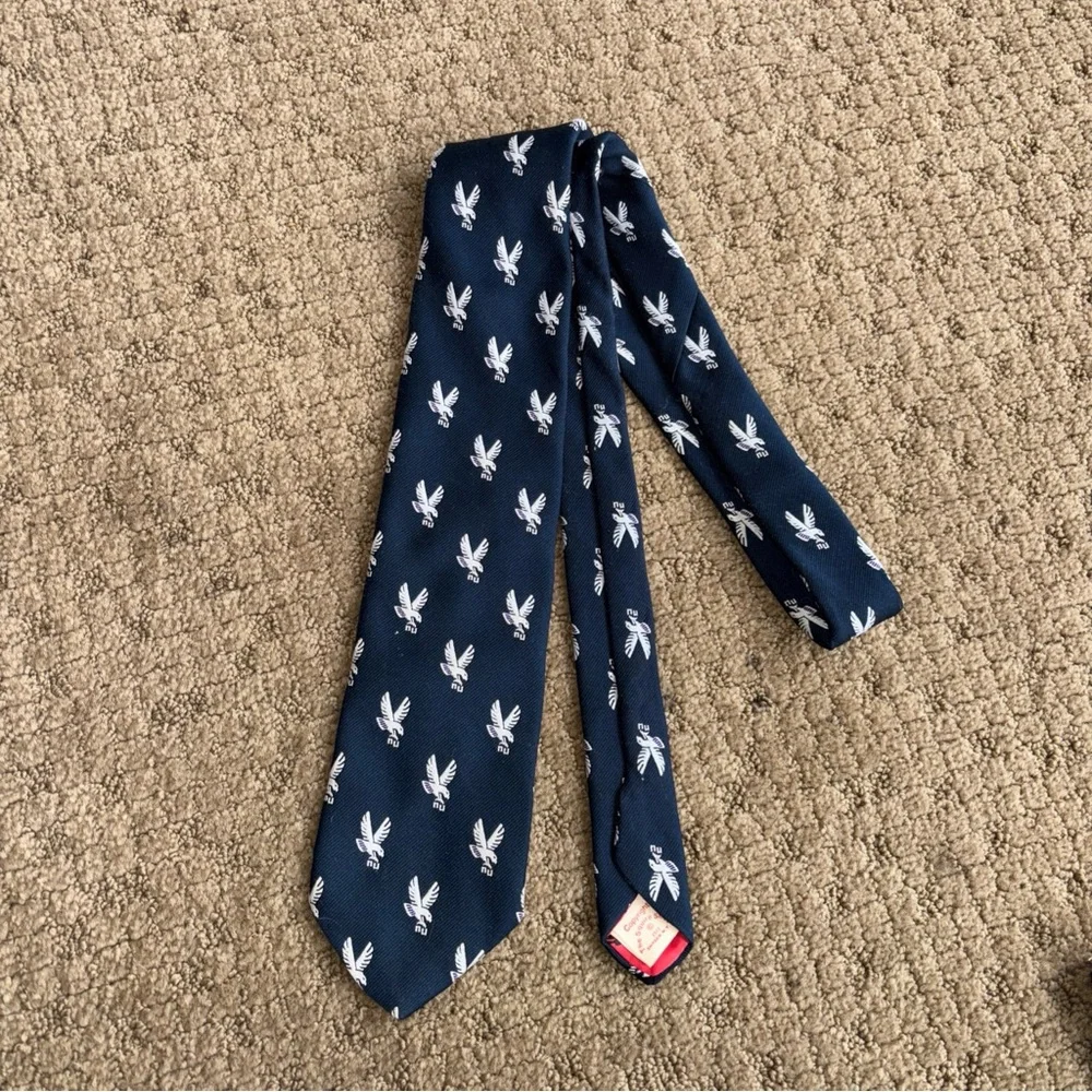 Men's vintage made in USA neck tie navy blue eagles polyester and silk